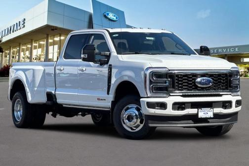 White Metallic 2026 Ford F-350 Platinum