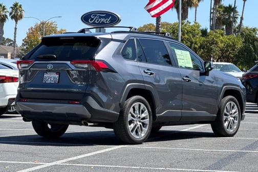 2019 Toyota RAV4 Limited