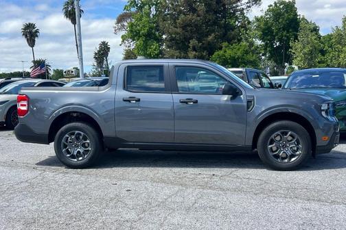 Gray Metallic 2026 Ford Maverick XLT
