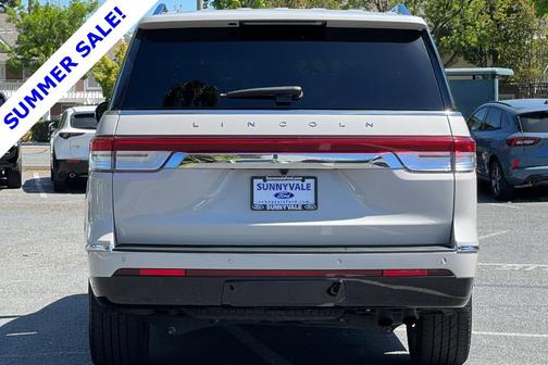 2022 Lincoln Navigator Reserve
