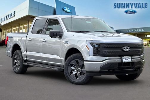 2025 Ford F-150 Lightning Flash
