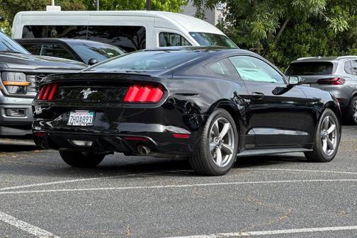 2015 Ford Mustang V6