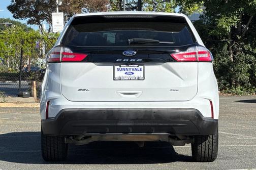Oxford White 2024 Ford Edge SEL