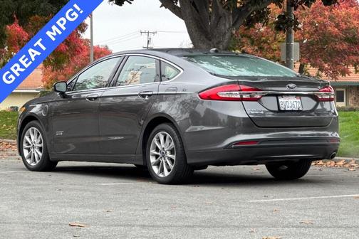 2018 Ford Fusion Energi SE Luxury