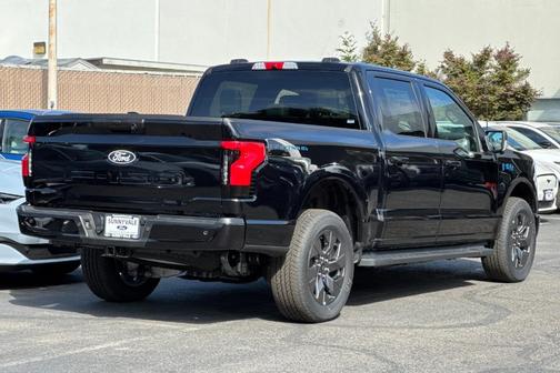 2025 Ford F-150 Lightning Flash
