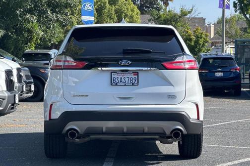 Oxford White 2020 Ford Edge SEL
