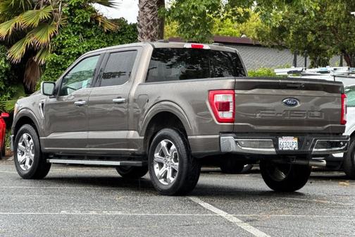 Stone Gray Metallic 2022 Ford F-150 Lariat