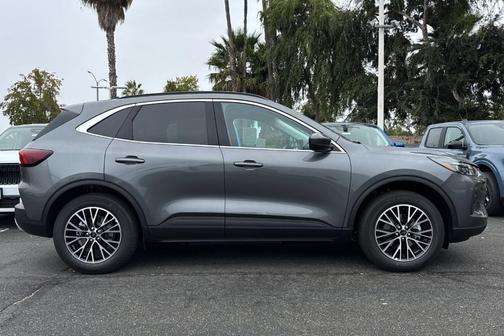 2025 Ford Escape PHEV