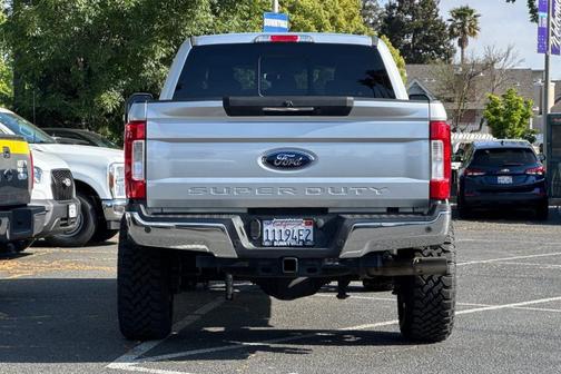Ingot Silver 2017 Ford F-250 Lariat