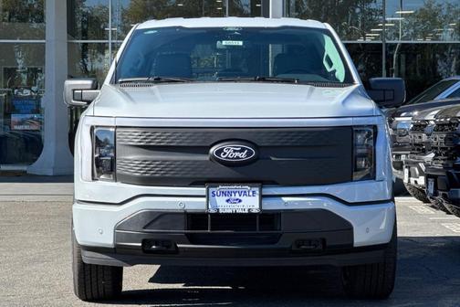 2025 Ford F-150 Lightning Flash