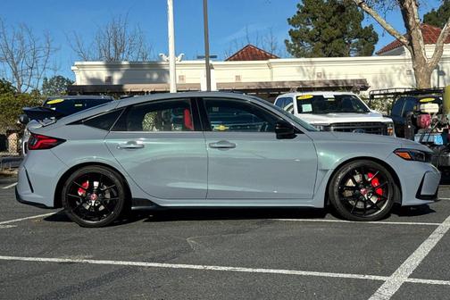 2024 Honda Civic Type R Base