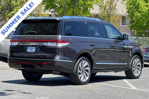 2023 Lincoln Navigator Reserve