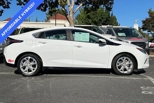 2018 Chevrolet Volt Premier