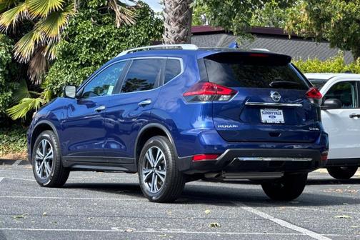 Caspian Blue Metallic 2020 Nissan Rogue SV