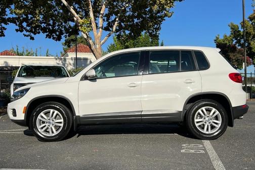 2013 Volkswagen Tiguan S