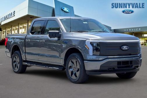 2025 Ford F-150 Lightning Flash
