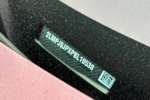 2023 Lincoln Nautilus Black Label