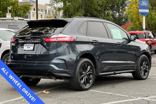 2022 Ford Edge SE