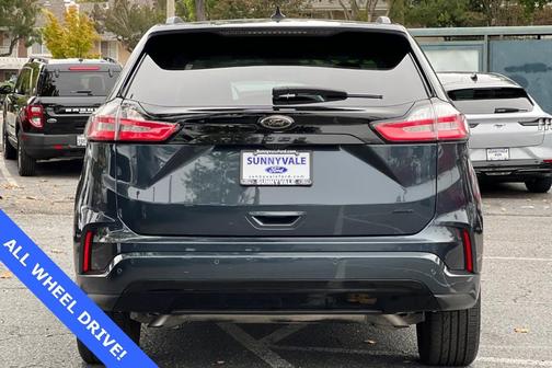 2022 Ford Edge SE