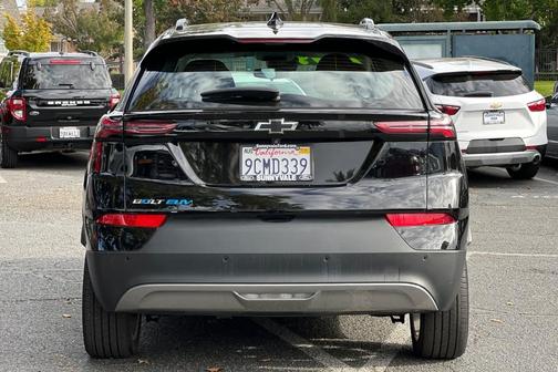 2022 Chevrolet Bolt EUV LT