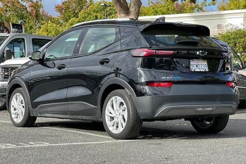 2022 Chevrolet Bolt EUV LT