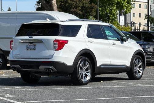 White Metallic 2020 Ford Explorer Platinum