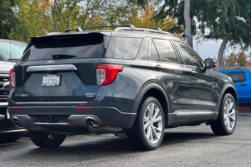 2022 Ford Explorer Platinum