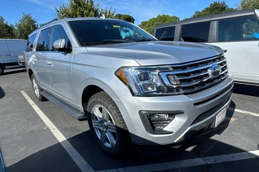 Ingot Silver 2019 Ford Expedition Max XLT