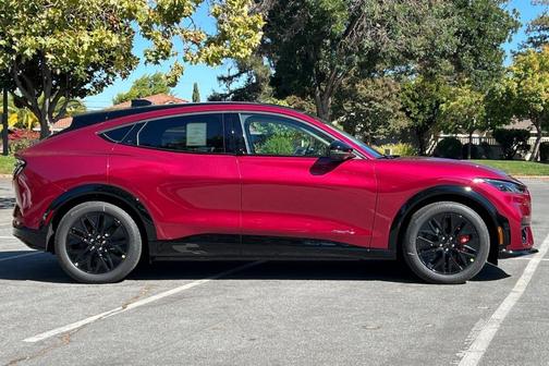 2025 Ford Mustang Mach-E Premium