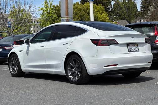2020 Tesla Model 3 Standard Range Plus
