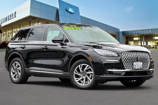 2023 Lincoln Corsair Standard
