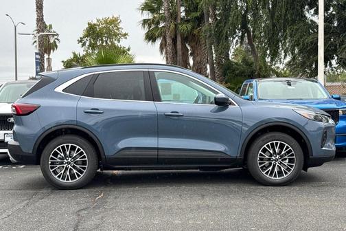 2025 Ford Escape PHEV