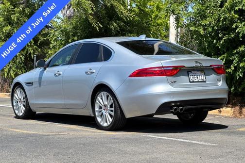 2017 Jaguar XF 20d Prestige