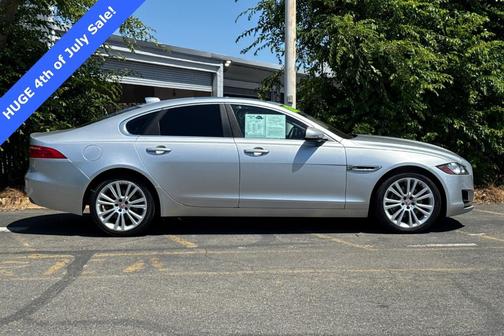 2017 Jaguar XF 20d Prestige
