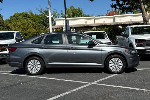 Platinum Gray Metallic 2019 Volkswagen Jetta 1.4T S