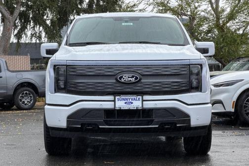 2025 Ford F-150 Lightning LARIAT
