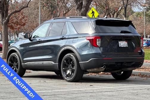 2022 Ford Explorer ST-Line
