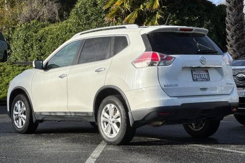 2015 Nissan Rogue SV