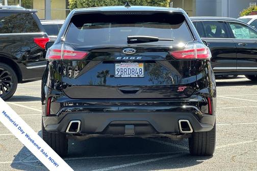 2022 Ford Edge ST