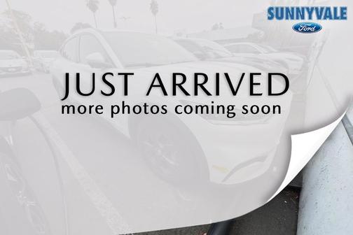 2022 Ford Mustang Mach-E Select