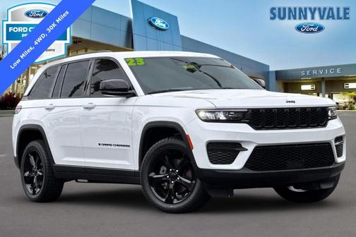 2023 Jeep Grand Cherokee Altitude