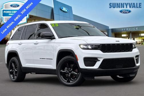 2023 Jeep Grand Cherokee Altitude