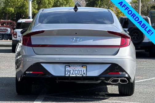 2023 Hyundai SONATA SEL