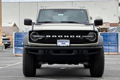 Desert Sand 2026 Ford Bronco Badlands