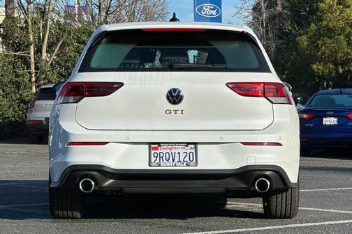 2024 Volkswagen Golf GTI 2.0T S