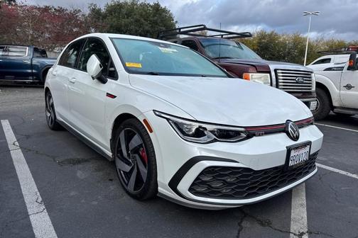 2024 Volkswagen Golf GTI 2.0T S