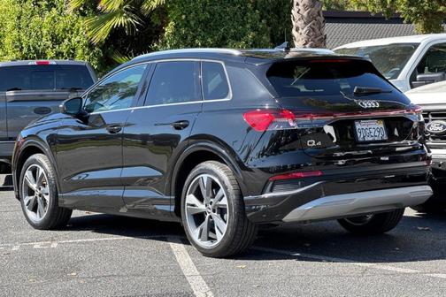 2022 Audi Q4 e-tron 50 Premium Plus