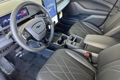 2025 Ford Mustang Mach-E Select