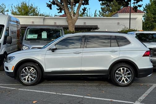 2018 Volkswagen Tiguan 2.0T SE