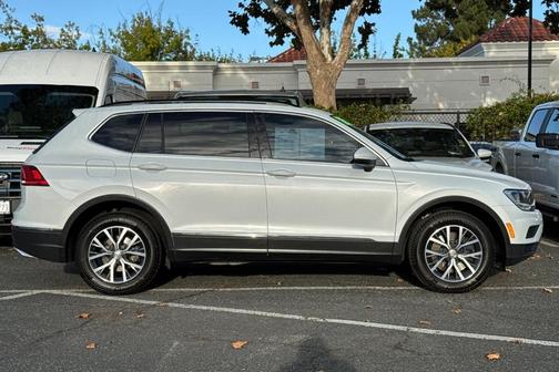 2018 Volkswagen Tiguan 2.0T SE